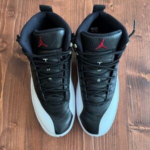 Jordan 12s Retro (Playoffs)